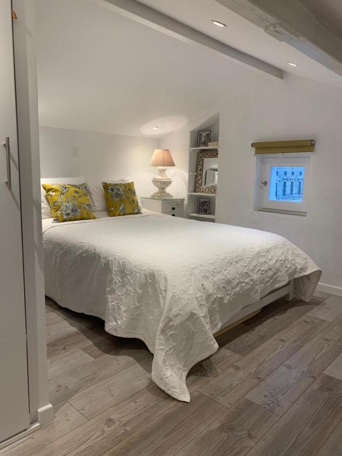 Corfu  Prestige Old Town Apartment מראה חיצוני תמונה